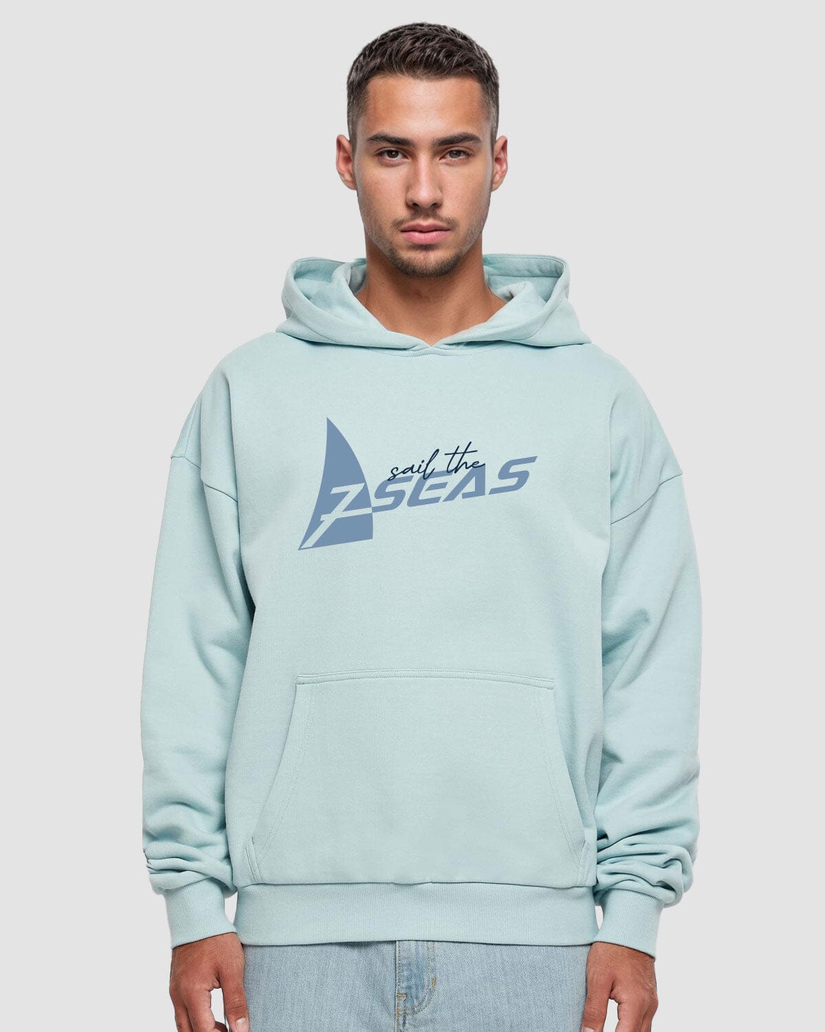 Herren Style Hoodie mit 7 seas Design, perfekt für einen maritimen Freizeit-Look | wellenwind.de | turquoise